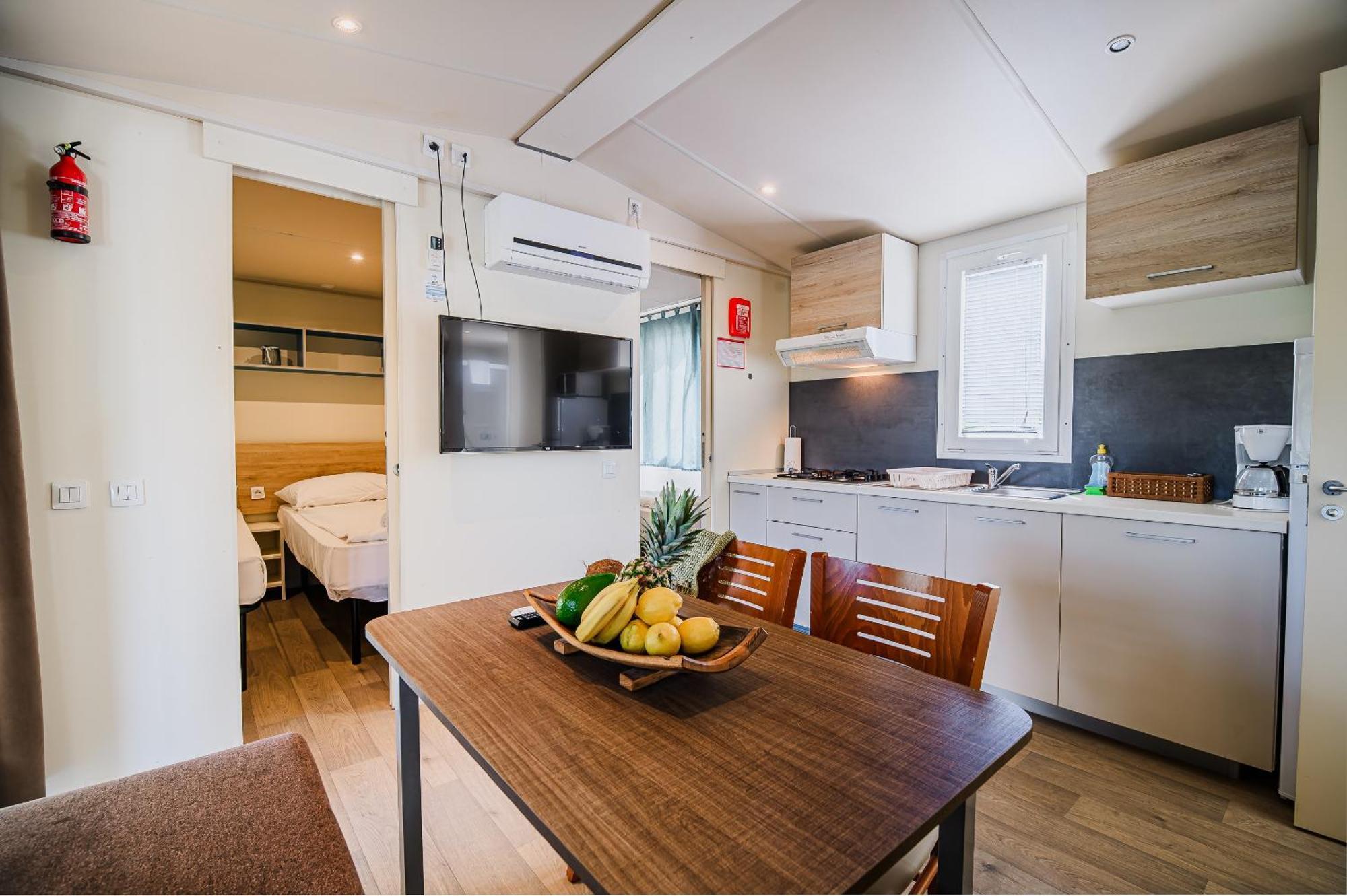 Lake View Mobile Homes With Thermal Riviera Tickets In Terme Catez Čatež ob Savi Szoba fotó